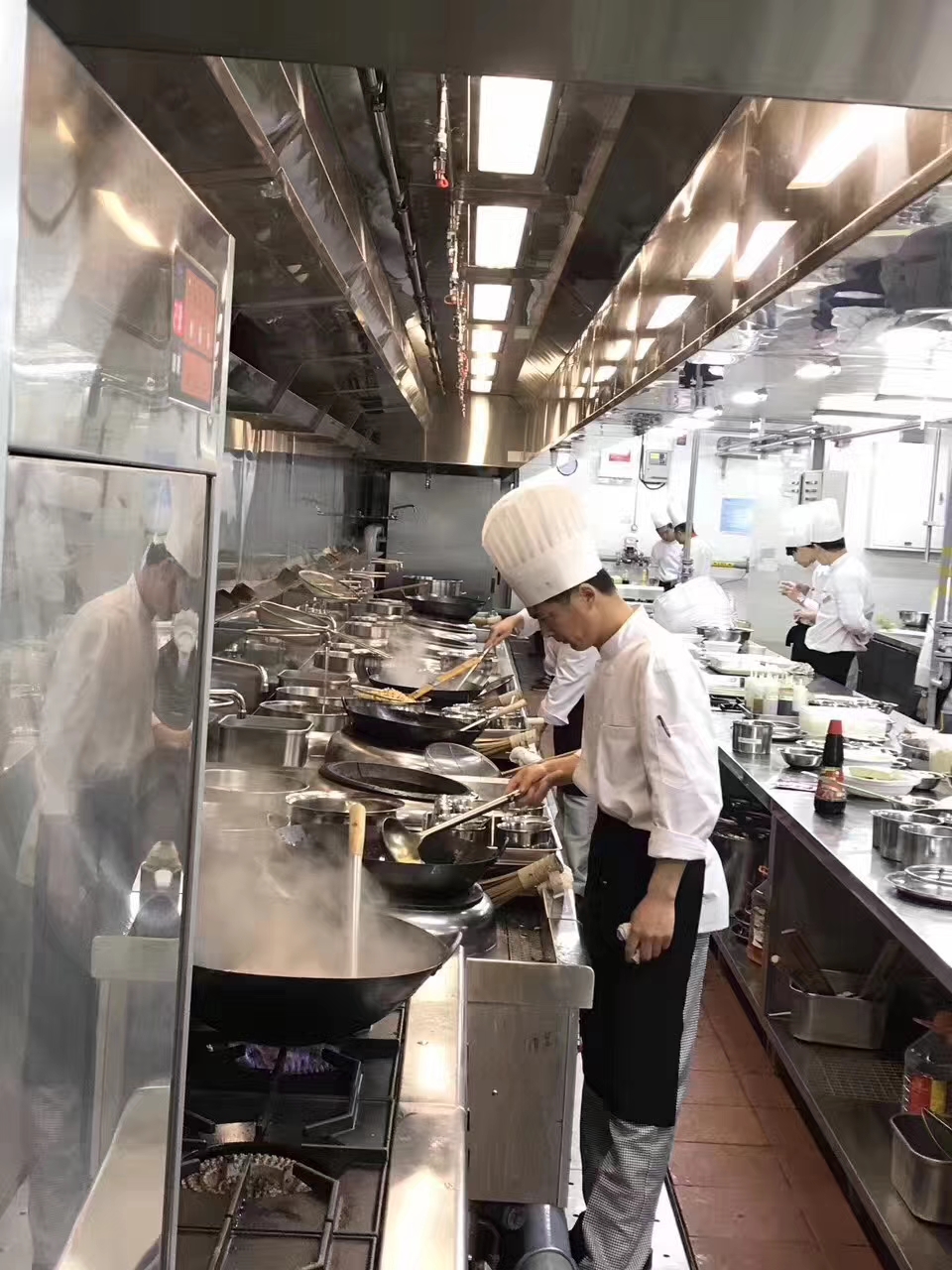 惠州廚（chú）具設備